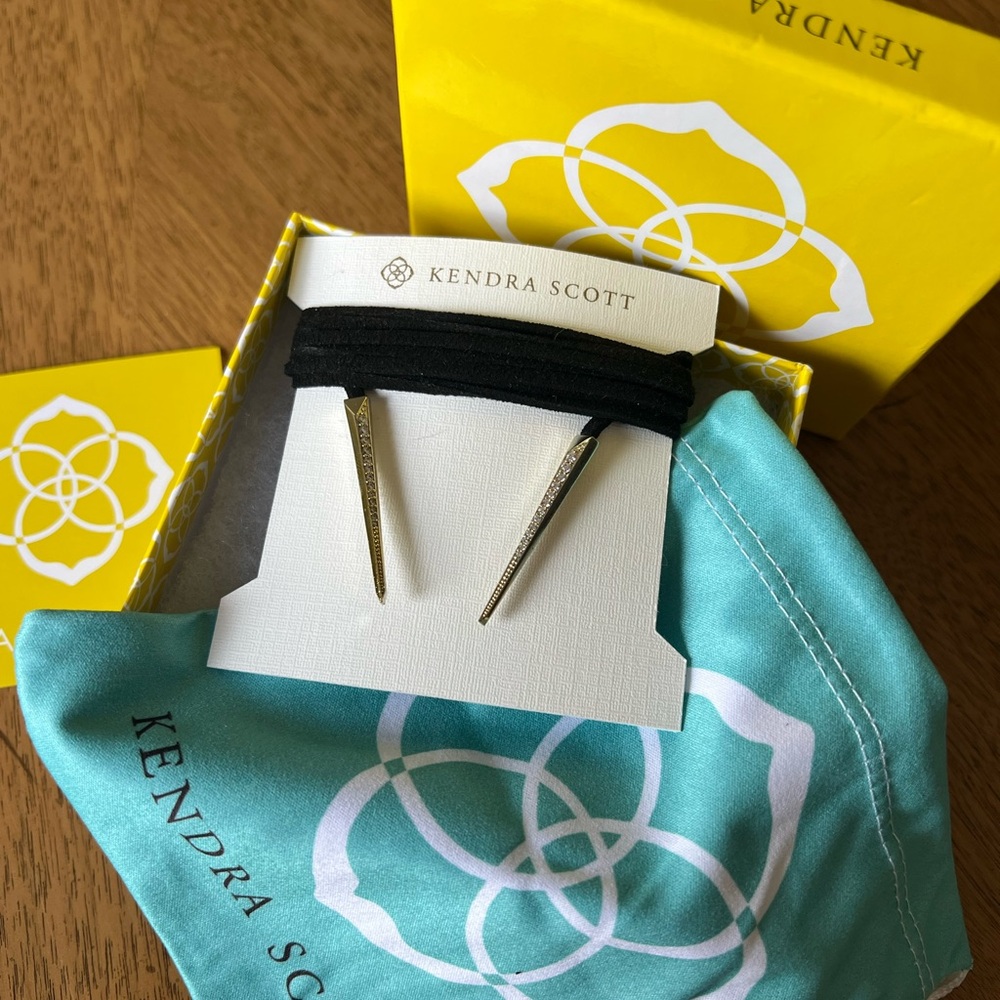 Kendra Scott Black Leather Choker